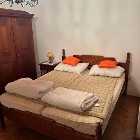 Pensionat In With Balcony, Air Conditioning, Wifi 5188-4 *