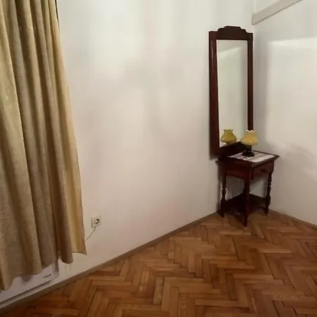 Pensionat In With Balcony, Air Conditioning, Wifi 5188-4 *