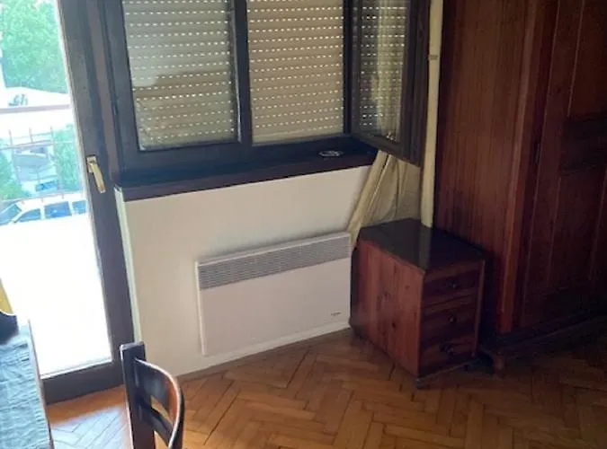 In With Balcony, Air Conditioning, Wifi 5188-4